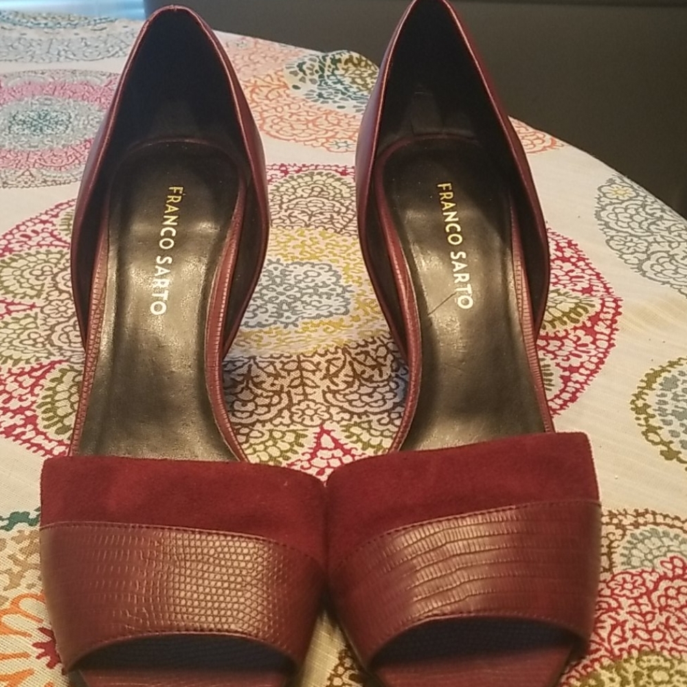 These burgundy cute shoes have a 2" heel.